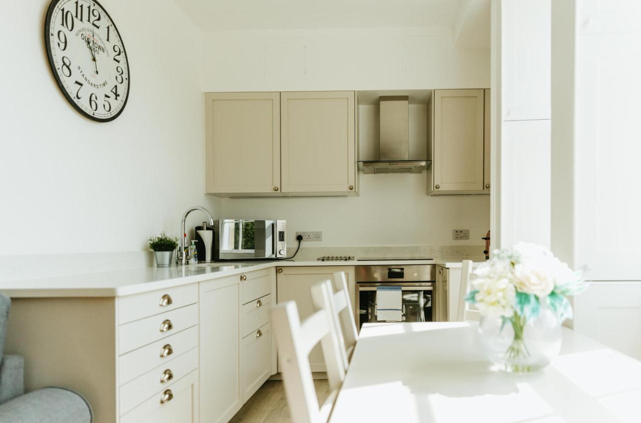 Luxury 1 Bed Flat, Spectacular Views Of Bath Apartment Luaran gambar